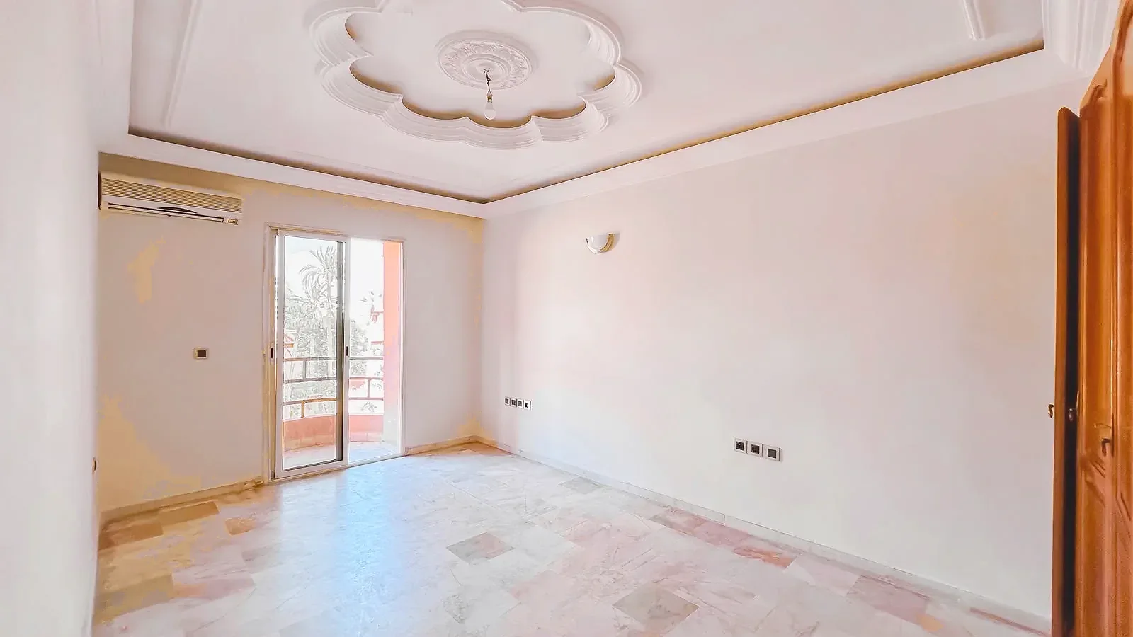 Appartement 2 chambres à Victor Hugo, non meublé – PHOTO 2026 10 15 17 48 09 4