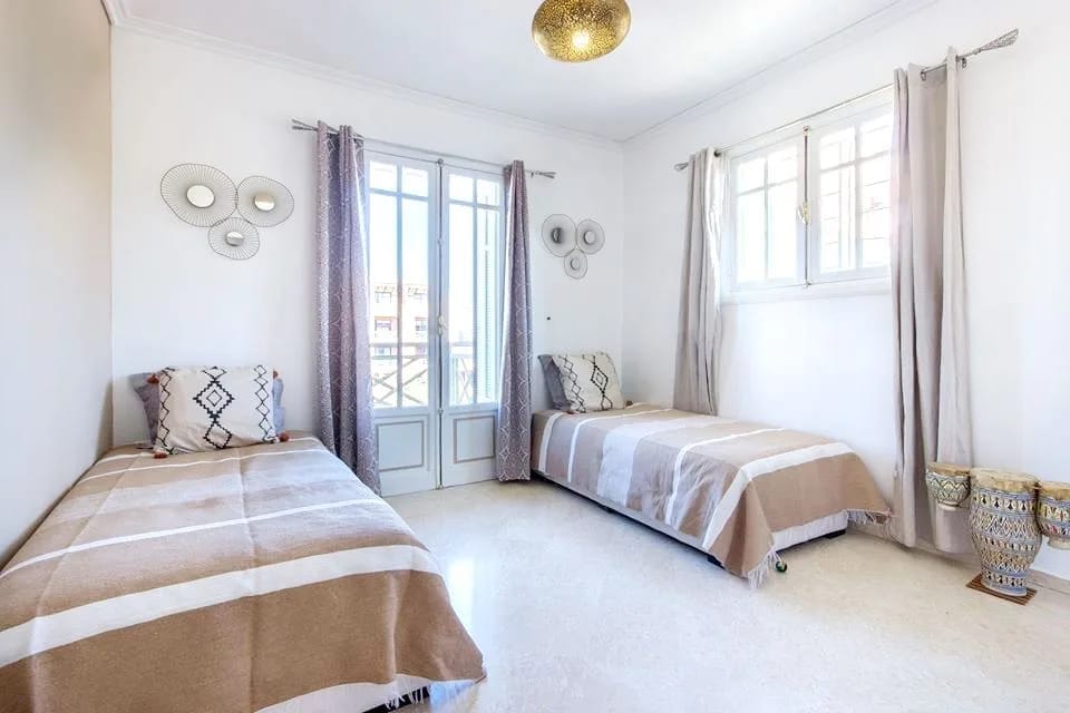 splendide appartement F2 meublé à l'hivernage - Photo 3