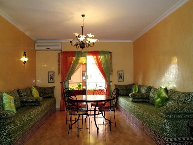 Location appartement meublé longue durée Avenue Med 6 - Photo 2