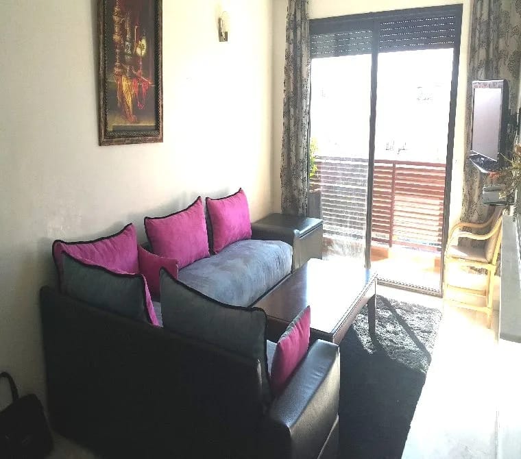 Location appartement meublé longue durée Guéliz - Photo 2