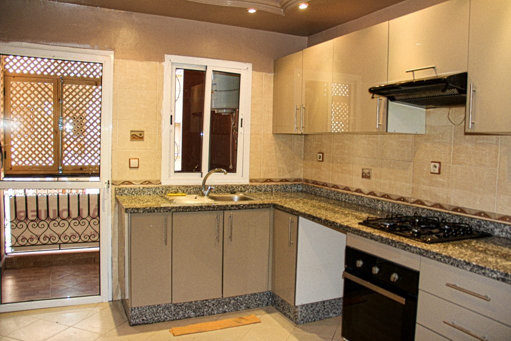 grand appartement pas cher Avenue Hassan 2 - Photo 9