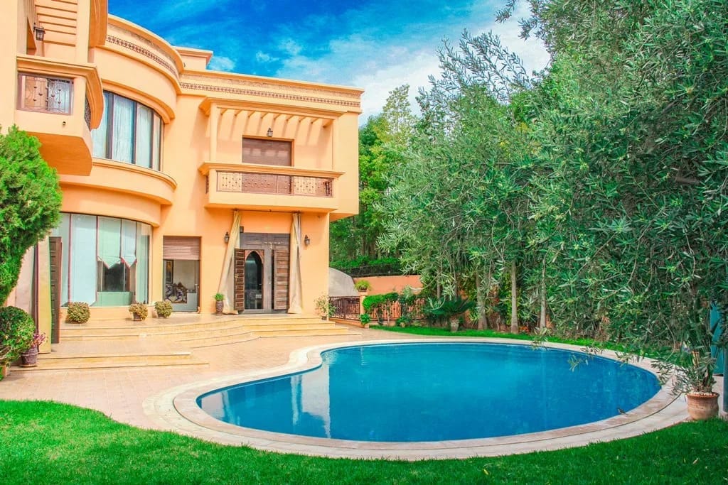 Sublime villa à vendre à Targa Marrakech avec piscine - Photo 2